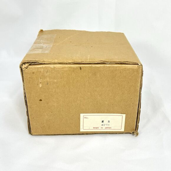 Vintage Norman Rockwell Museum Coffee Cup 1981 Set of 4 Ceramic White w/Gold NOS - Picture 13 of 14